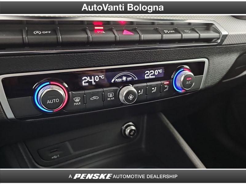 Audi Q2 Q2 30 2.0 tdi Identity Black s-tronic
