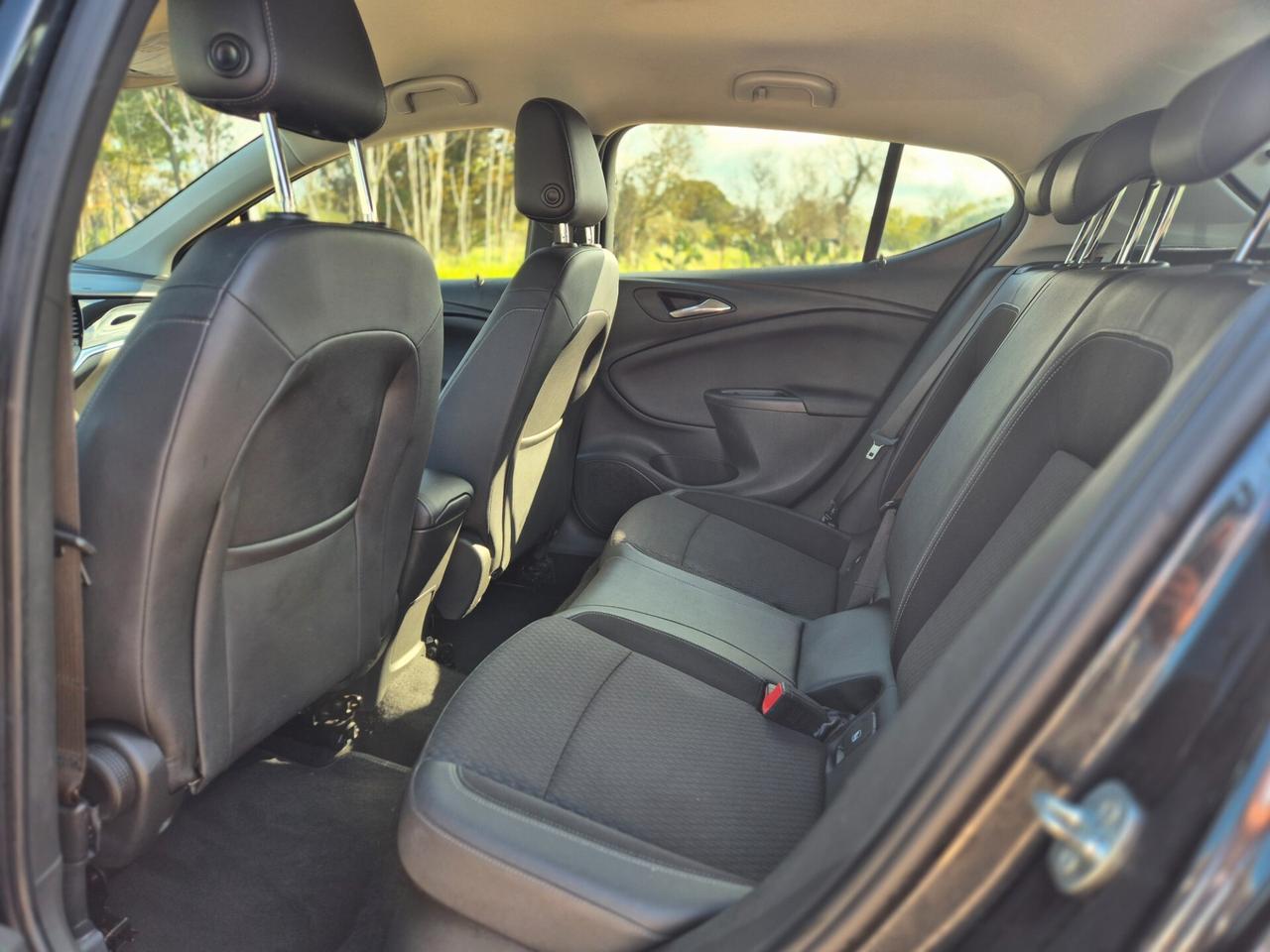 Opel Astra 1.6 CDTi 110CV Start&Stop 5 porte Innovation