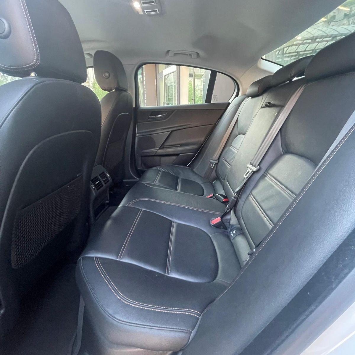 JAGUAR - XE - 2.0 D Turbo aut.