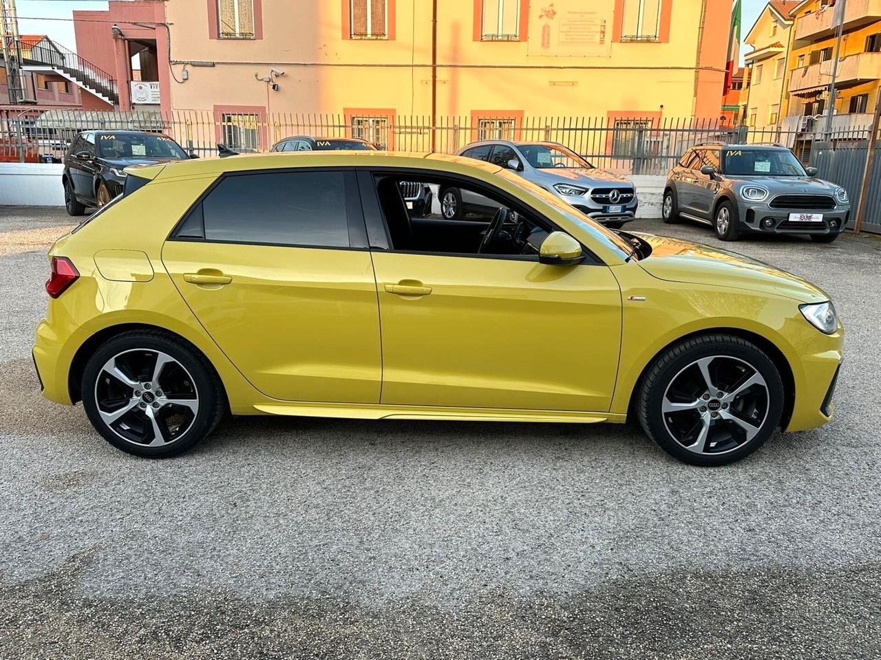 AUDI A1 SPB S-LINE S-TRONIC 95CV