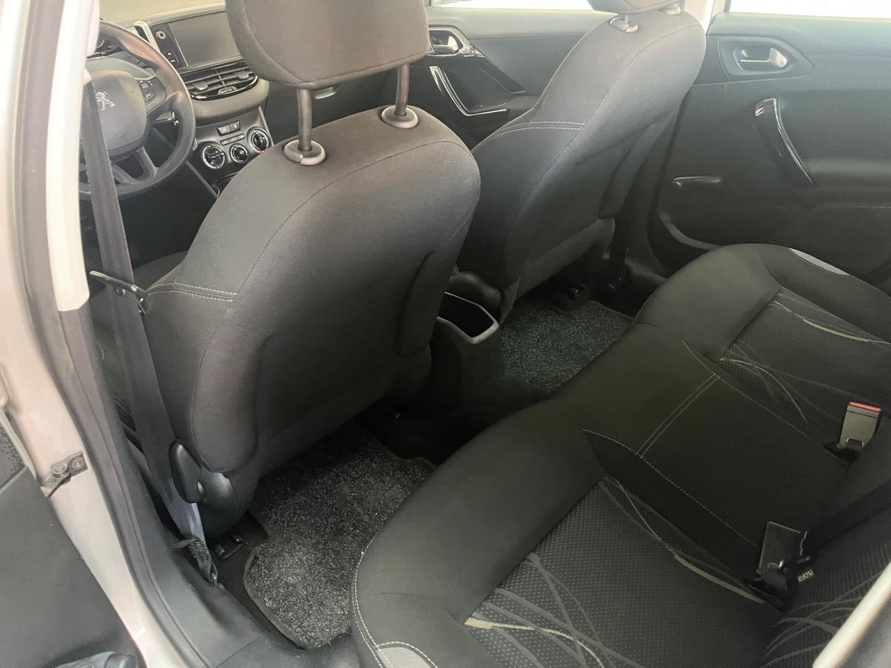 PEUGEOT 208 - BENZINA/GPL