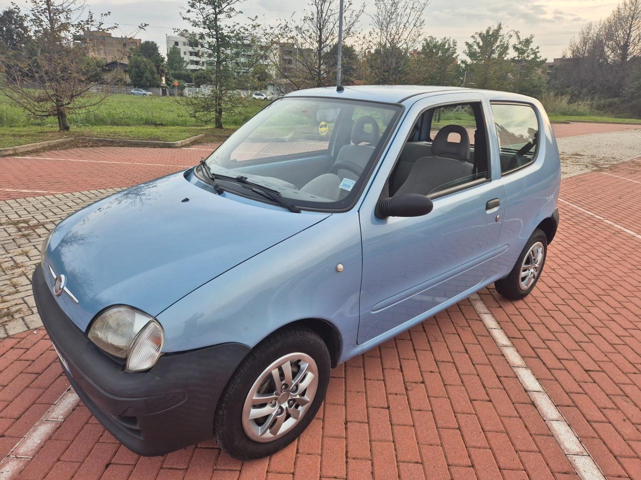 Fiat 600 1.1 Benzina Clima Servosterzo