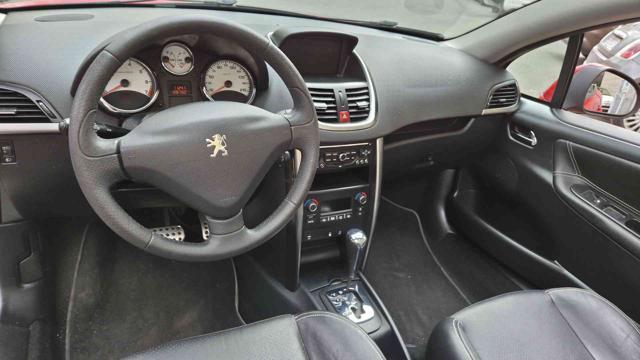 PEUGEOT 207 1.6 VTi 120CV CC aut. Féline