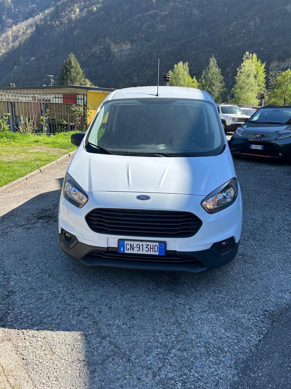 Ford Transit Courier 1.5 TDCi 75CV Van Trend