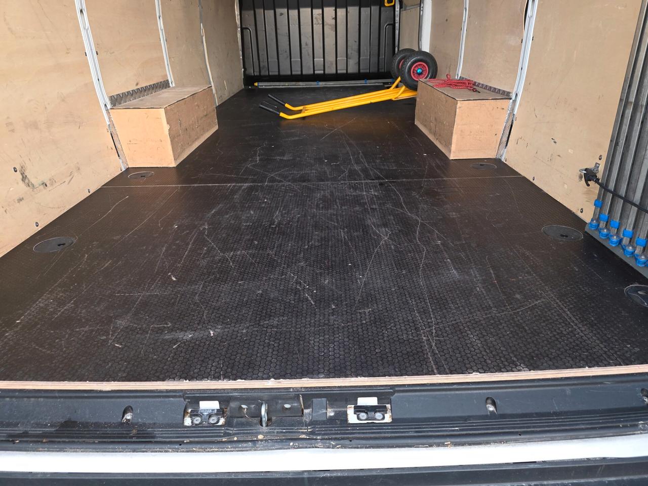 Iveco Daily 35-140 full automatico ancora garanzia casa