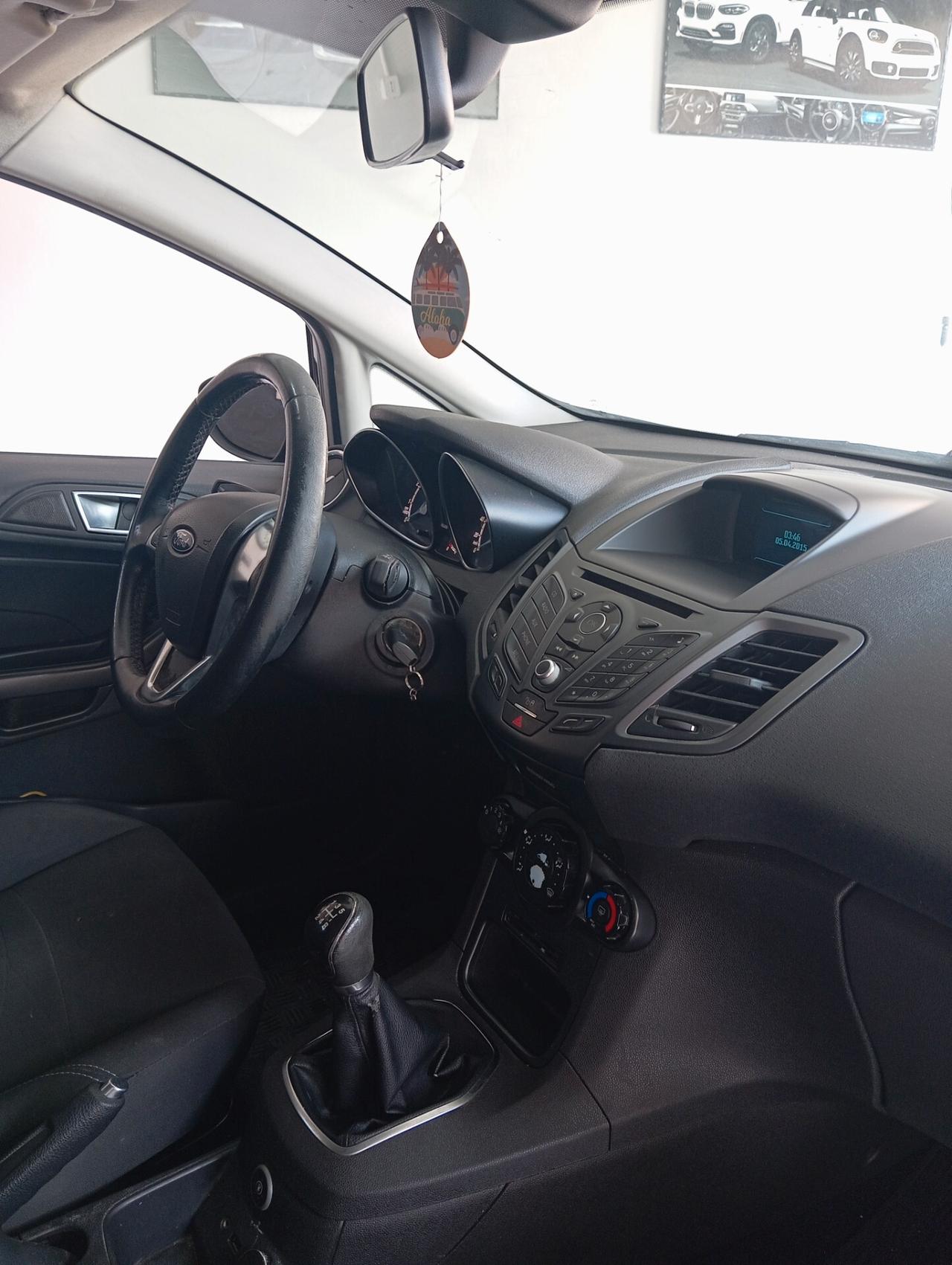 Ford Fiesta 1.4 Benz/GPL 2015 CON GARANZIA