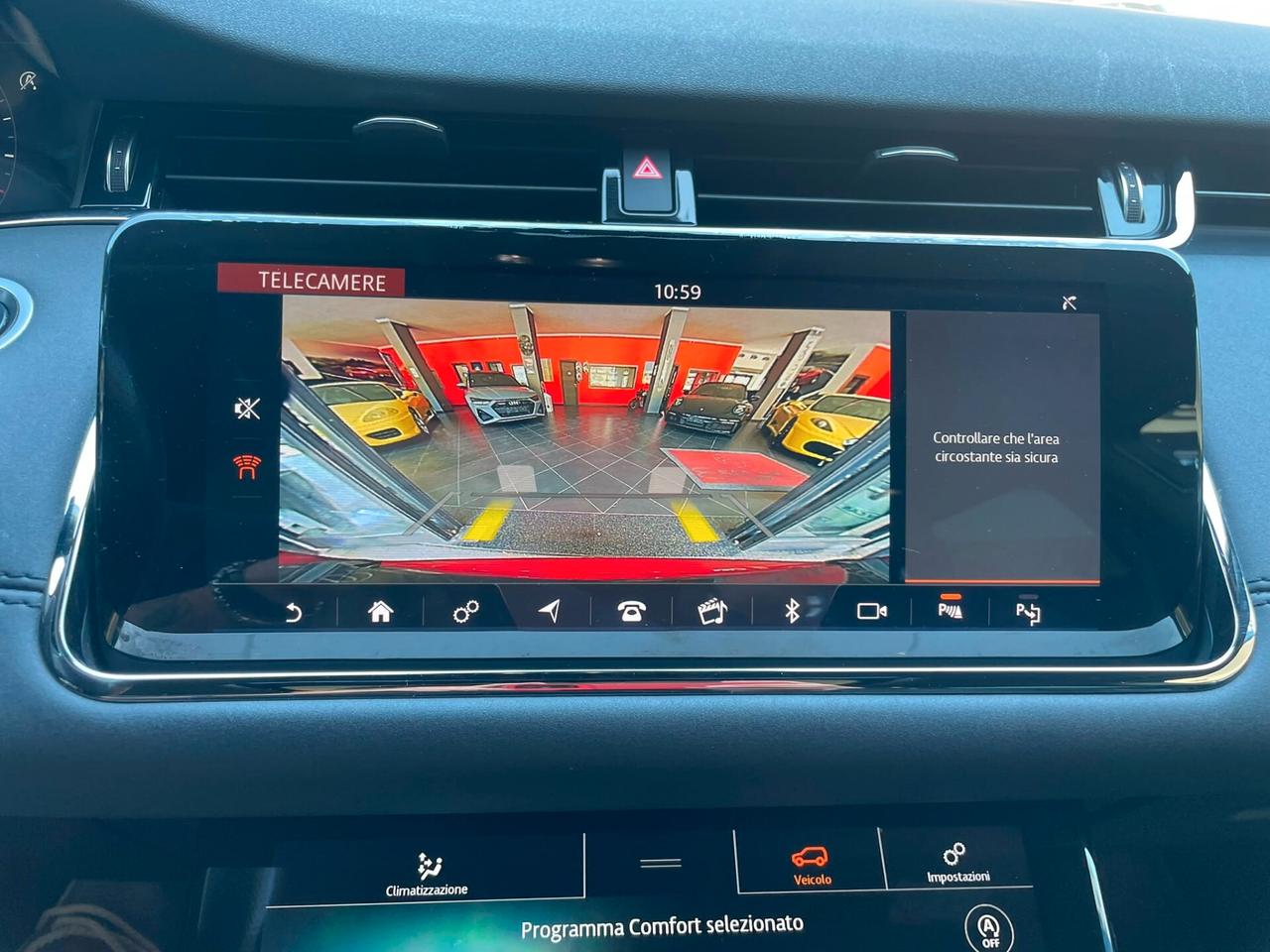 RANGE ROVER EVOQUE 2.0MHEV R-DYNAMIC HSE 300cv