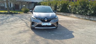 Renault Captur TCe 100 CV GPL Zen