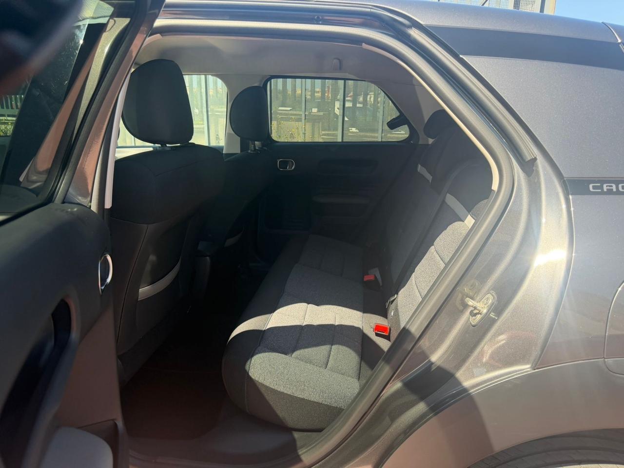 Citroen C4 Cactus BlueHDi 100 S&S Shine