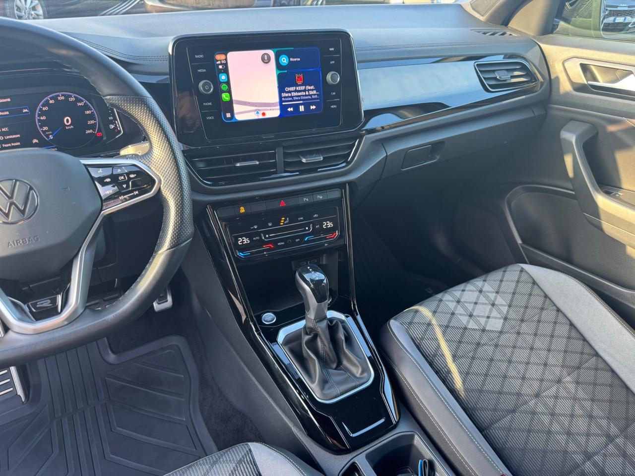 Volkswagen T-Roc 2.0 TDI SCR 150 CV DSG R-Line Full Black