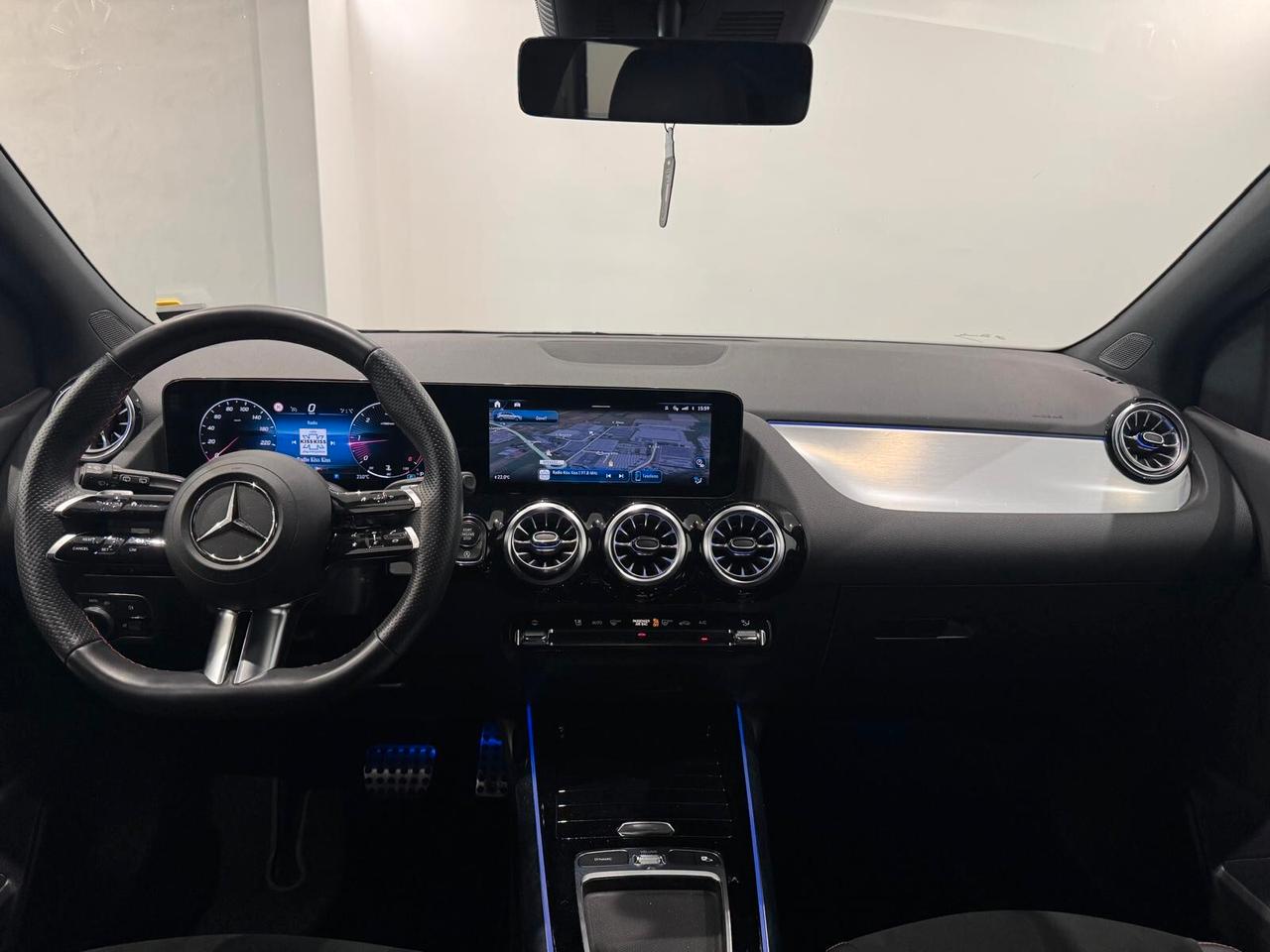 Mercedes-benz B 180 B 180 d Automatic AMG Line Advanced Plus