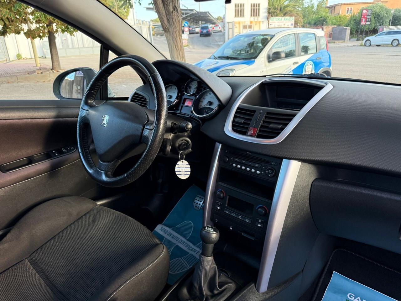 Peugeot 207 1.6 CABRIO NEOPATENTATI