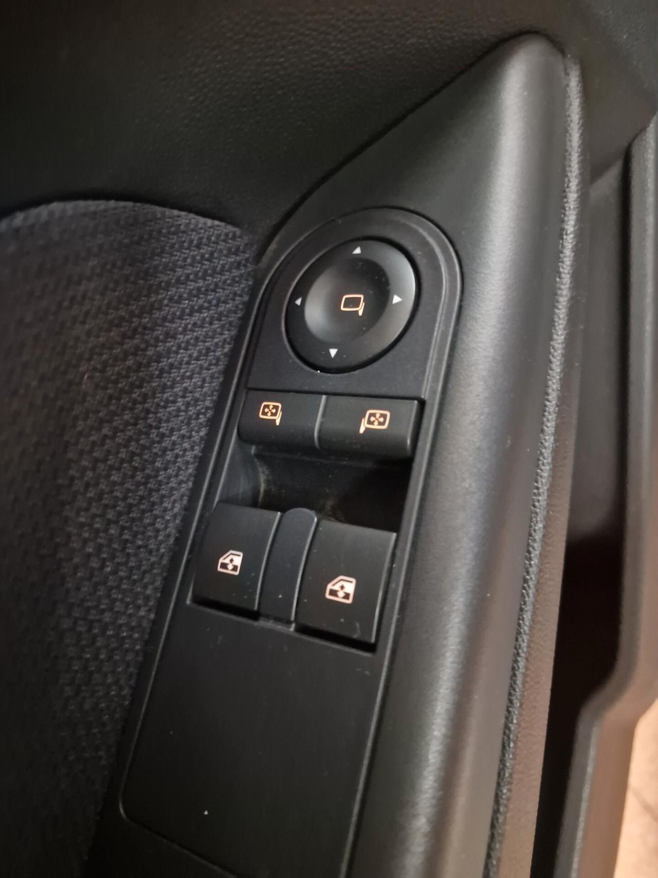 Opel Astra 1.3 CDTI 5 porte Enjoy, 97 mila chilometri