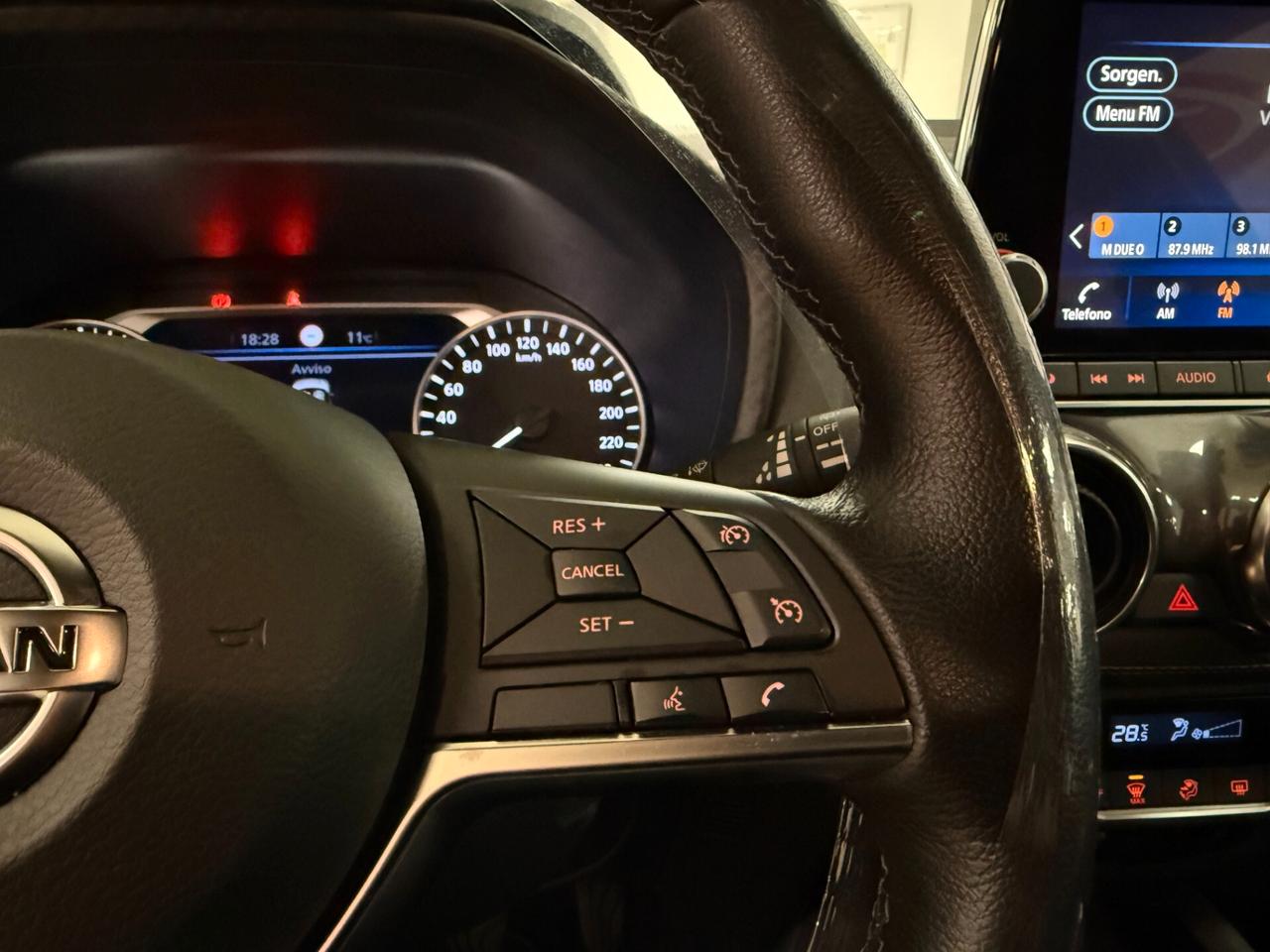 Nissan Juke 1.0 DIG-T 114 CV N-CONNECTA