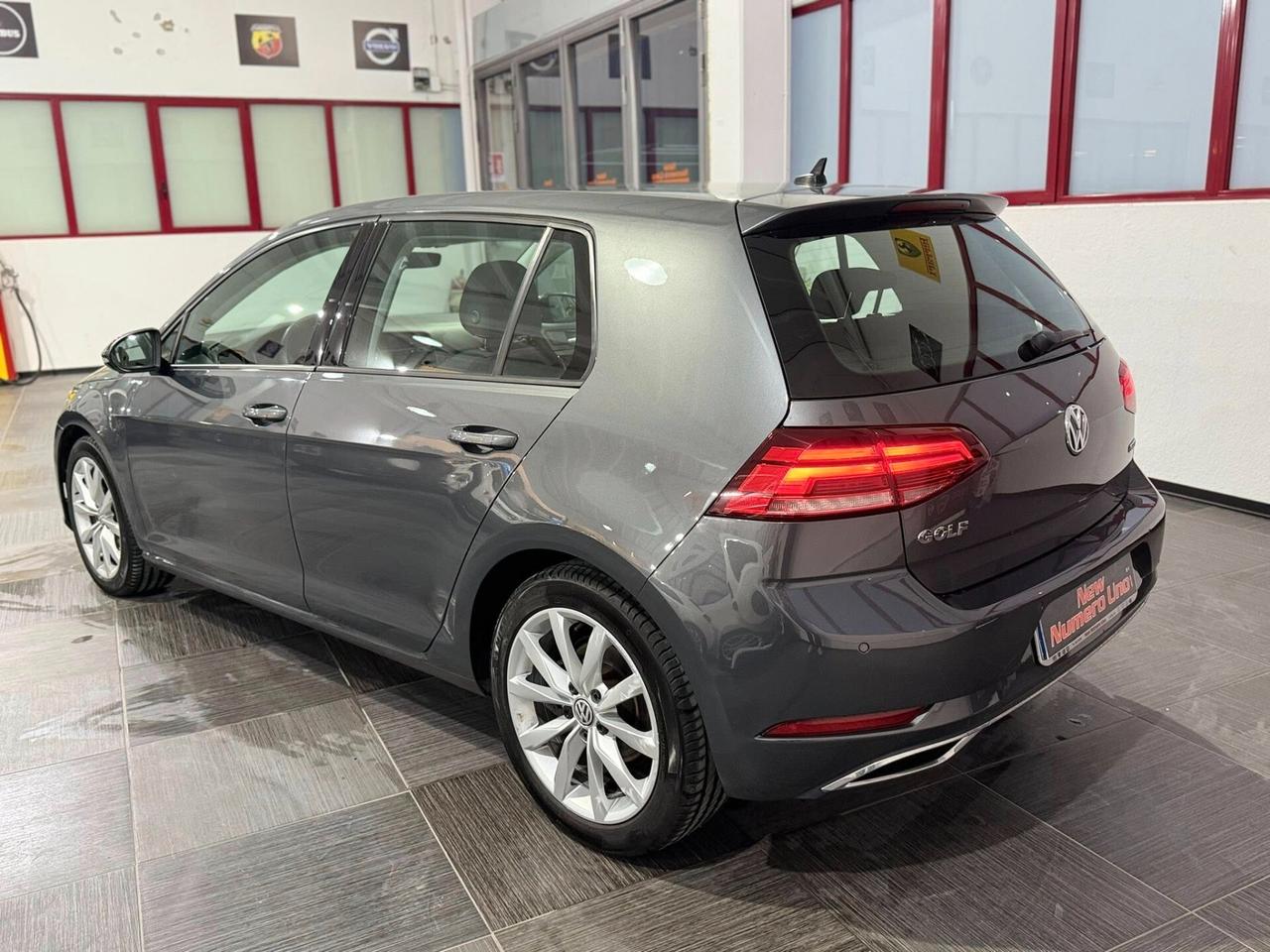 Volkswagen Golf 7.5 Highline DSG 2.0 TDI 150cv 2019