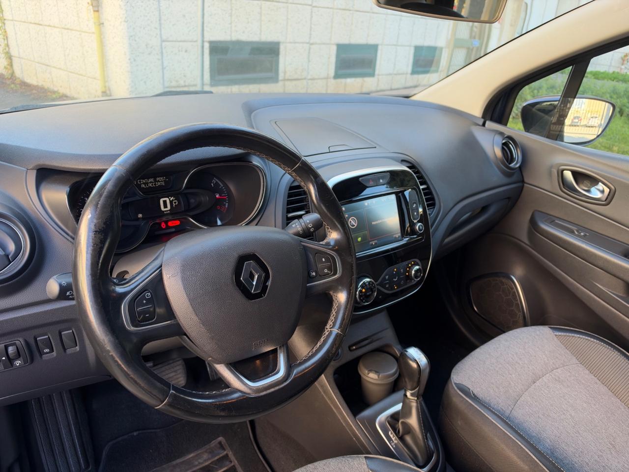 Renault Captur dCi 8V 90 CV EDC Sport Edition2