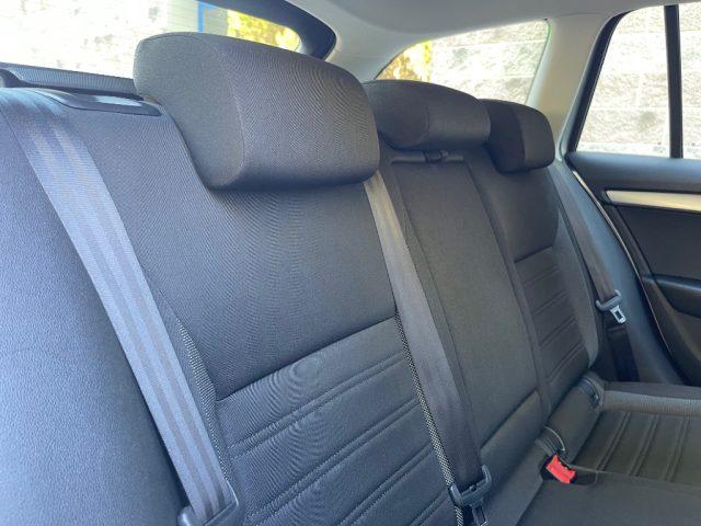 SKODA Octavia SW 1.6 TDI 115CV DSG NAVIGATORE SENSORI PARCHEGGIO