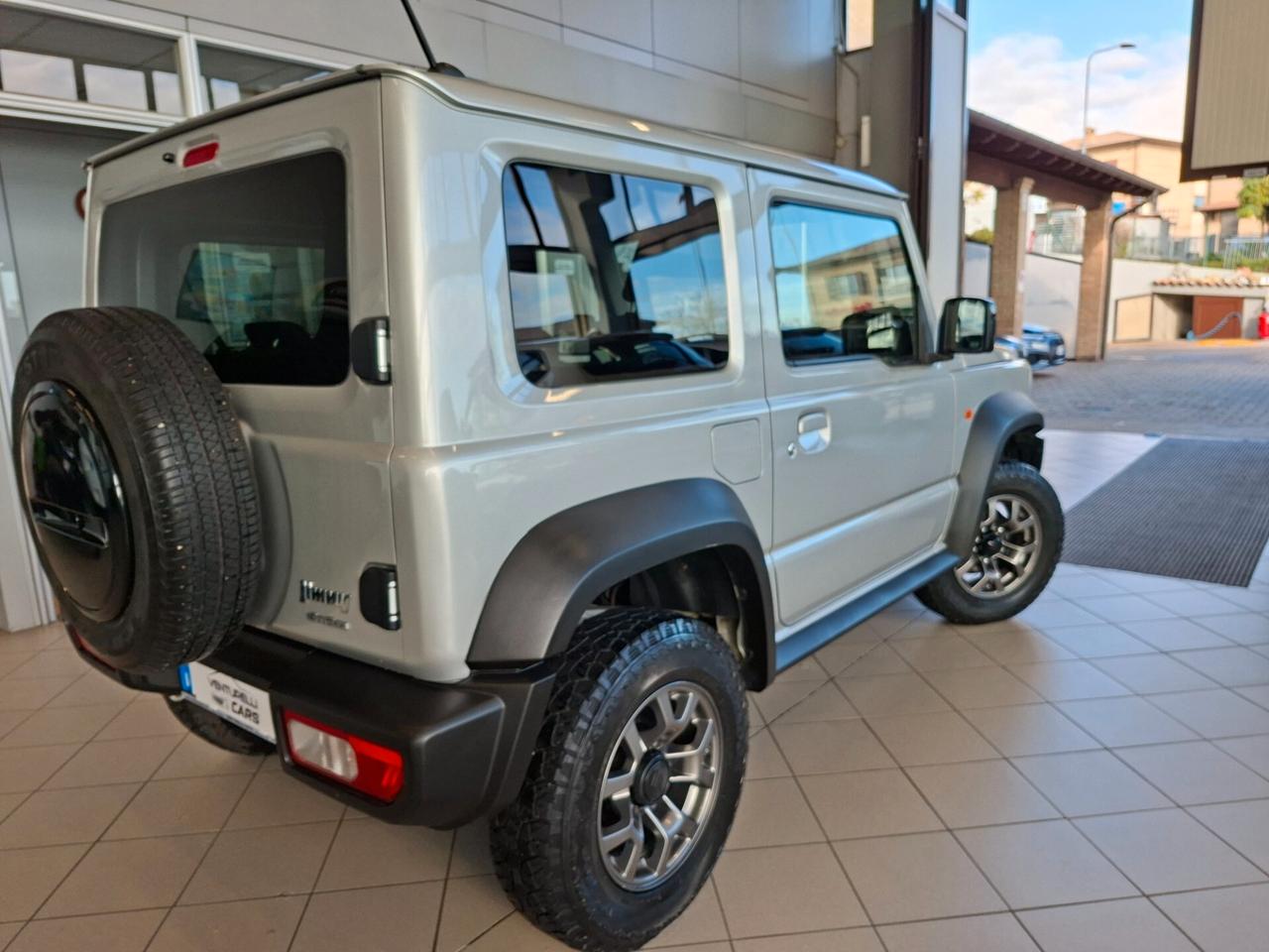Suzuki Jimny 1.5 5MT Top AUTOVETTURA 4POSTI