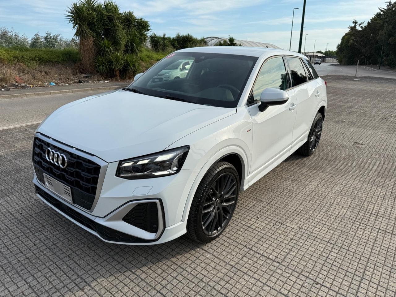 Audi Q2 35 TDI quattro S tronic S line Edition