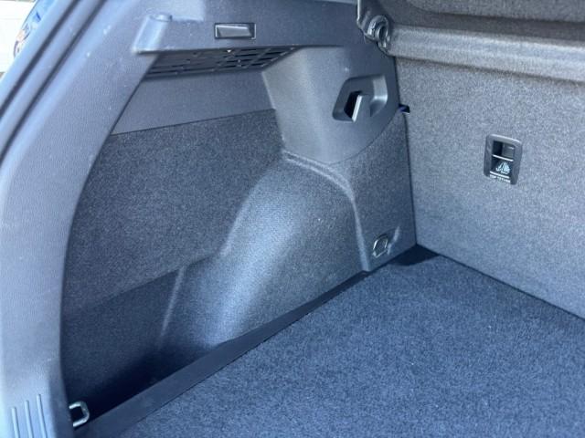 Volkswagen Golf 1.0 etsi evo Life 110cv dsg