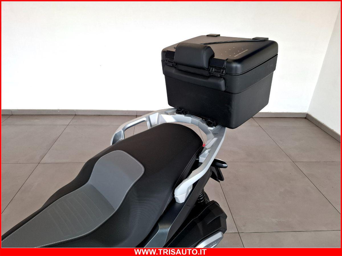 Bmw C 400 X (PARABREZZA+BAULETTO)