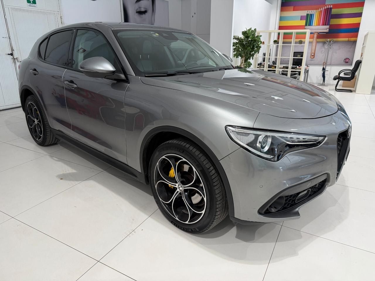 Alfa Romeo Stelvio 2.2 Turbodiesel 210 CV AT8 Q4 Executive