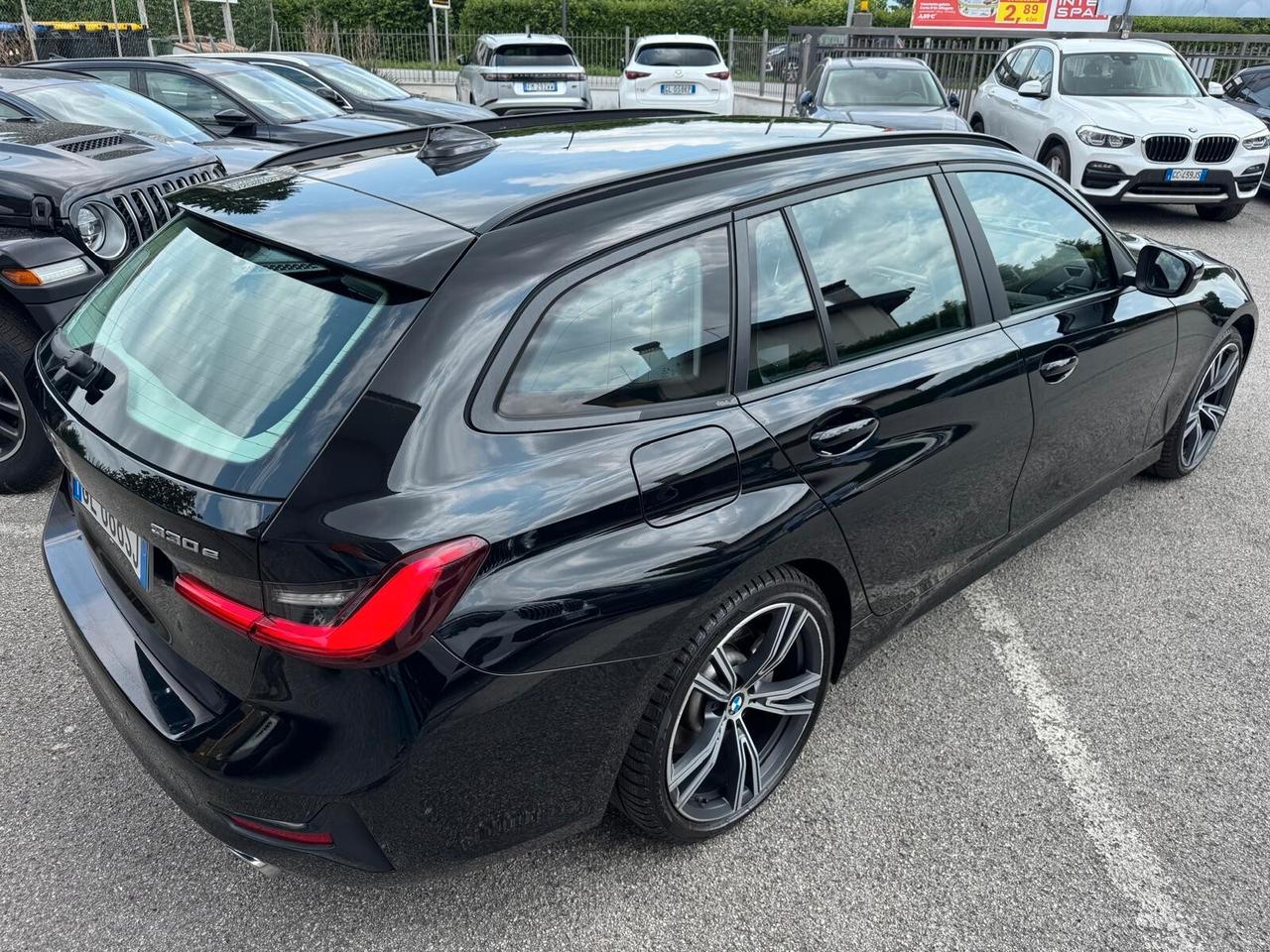 Bmw 330 330e xDrive Touring Business Advantage