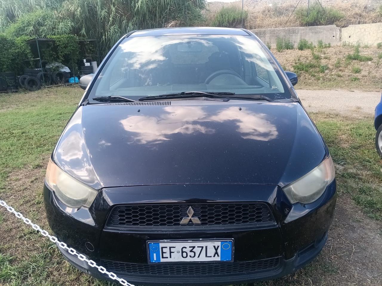 Mitsubishi Colt 1.1 12V 5p. Invite