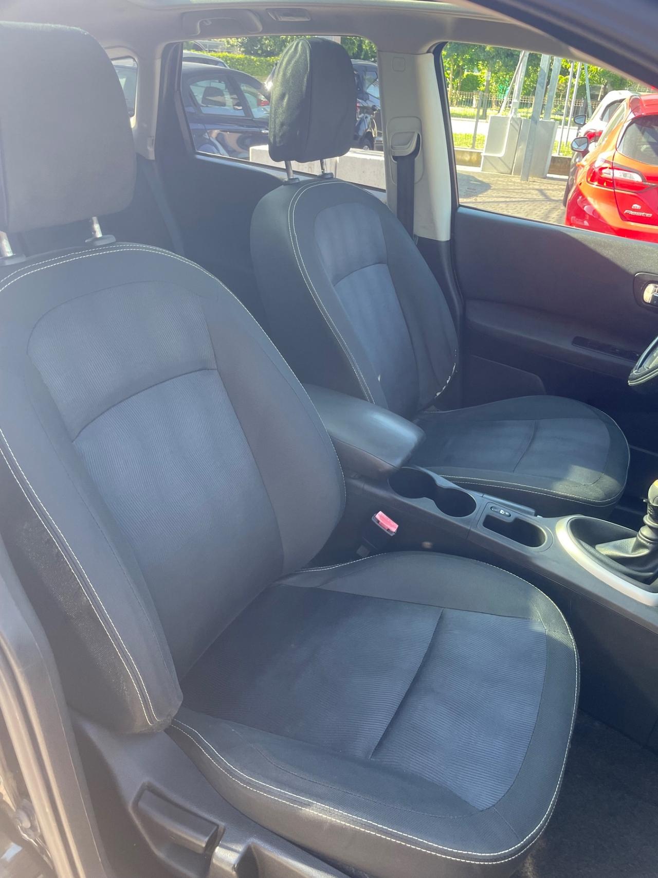 Nissan Qashqai 1.5 dCi DPF Tekna