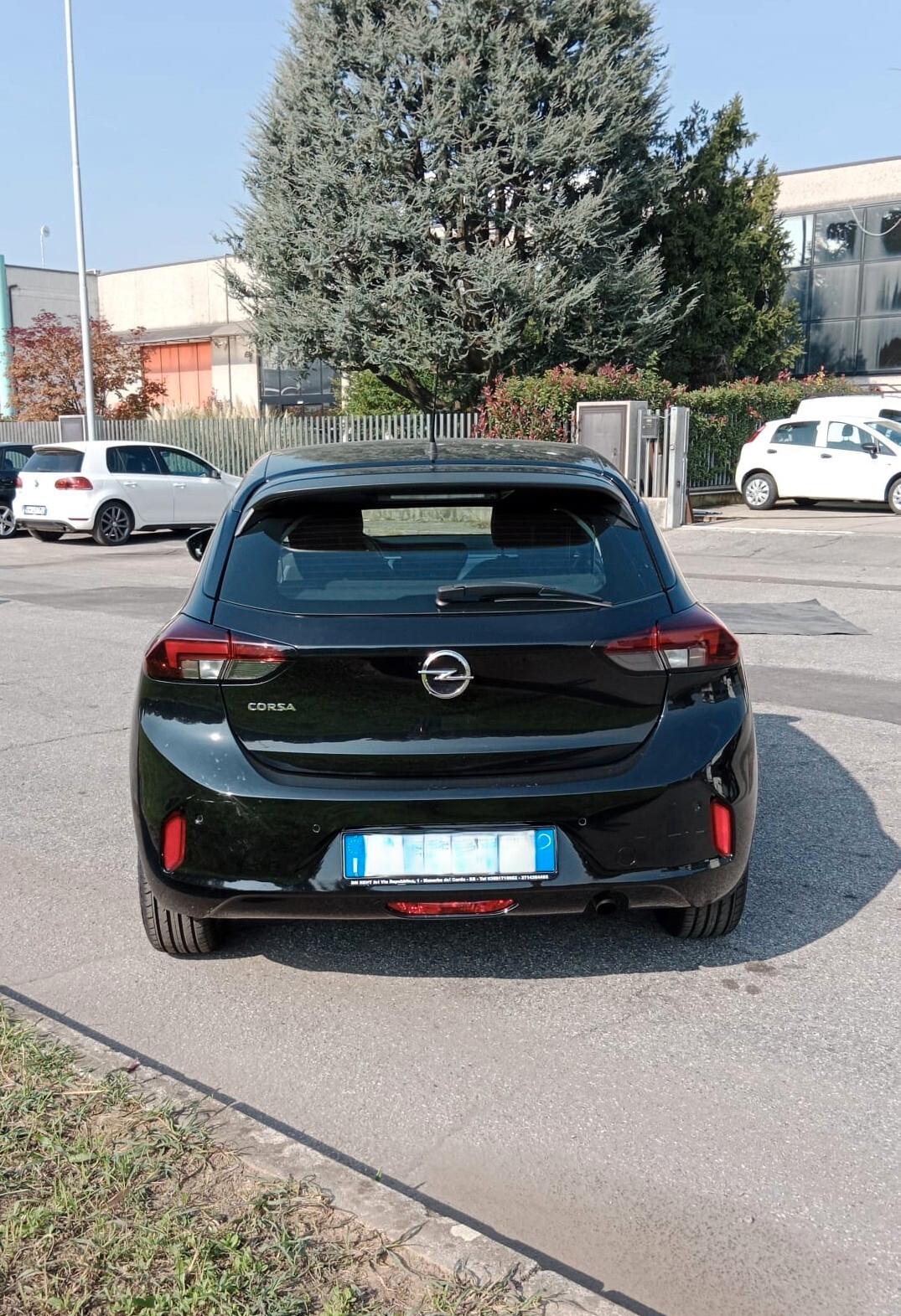 Opel Corsa 1.2 Blitz Edition