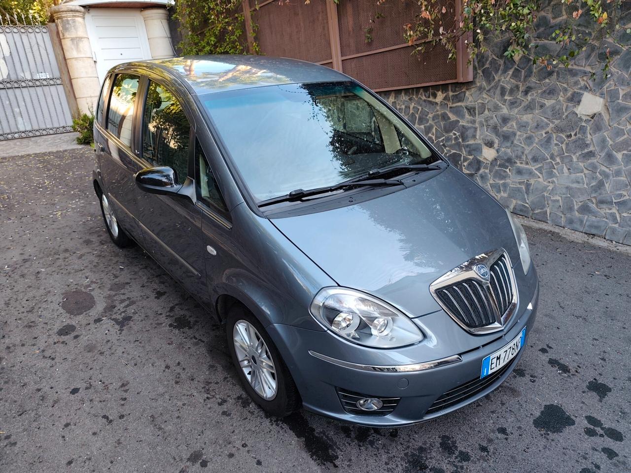 Lancia MUSA 1.3 Mjt 95 CV 2012