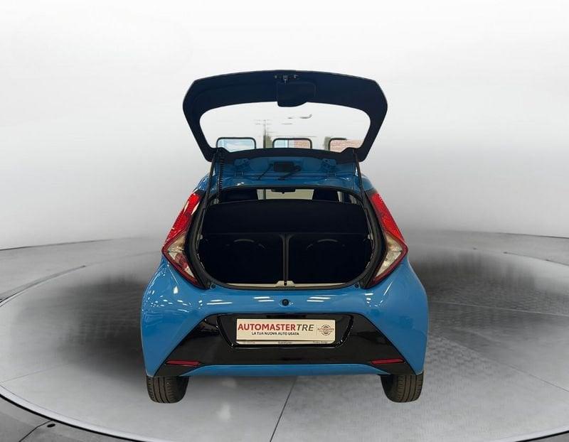 Toyota Aygo Aygo 1.0 VVT-i 72 CV 5 porte x-cool - NEOPATENTATI