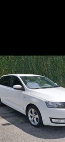 Skoda Rapid 1.6 TDI CR 90 CV DSG Ambition