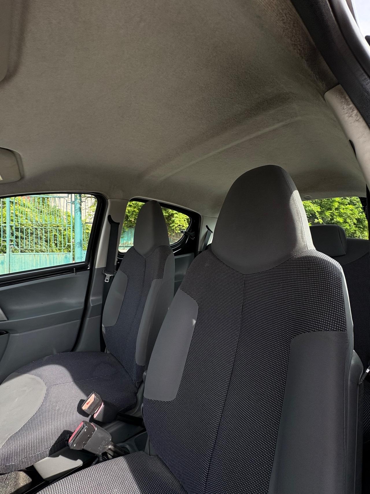 Peugeot 107 Automatica 1.0 Benzina GPL 68cv