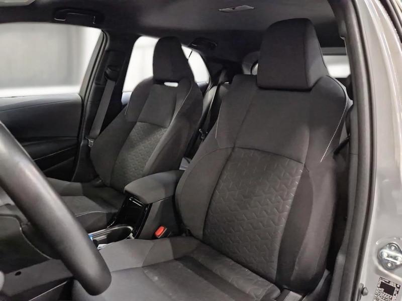 TOYOTA COROLLA 1.8 HYBRID BUSINESS AUTO 5 PORTE BERLINA