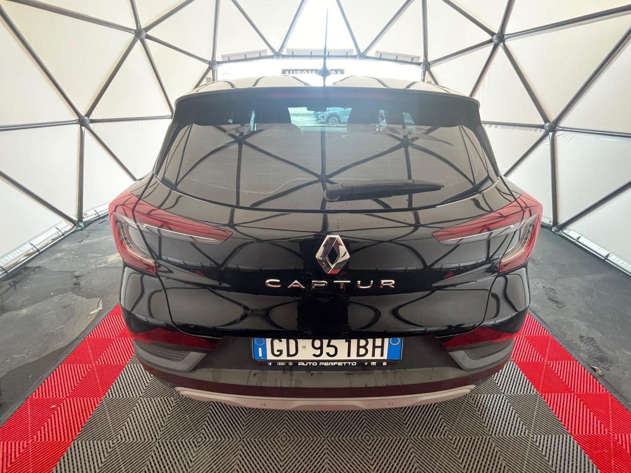 Renault Captur Blue dCi 8V 115 CV EDC Initiale Paris