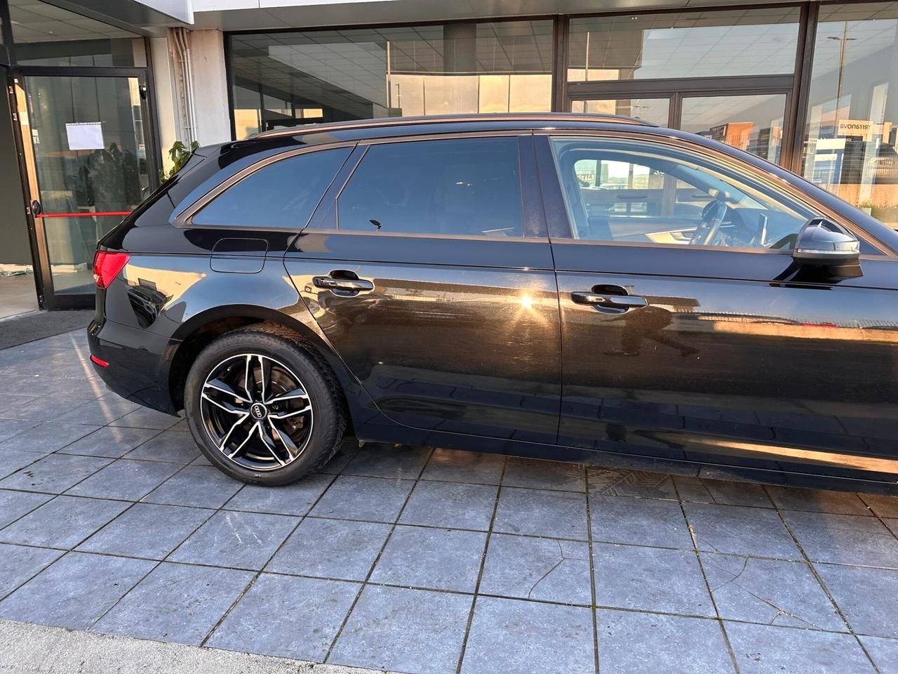 Audi A4 2.0 TDI 150 CV ultra Business Sport