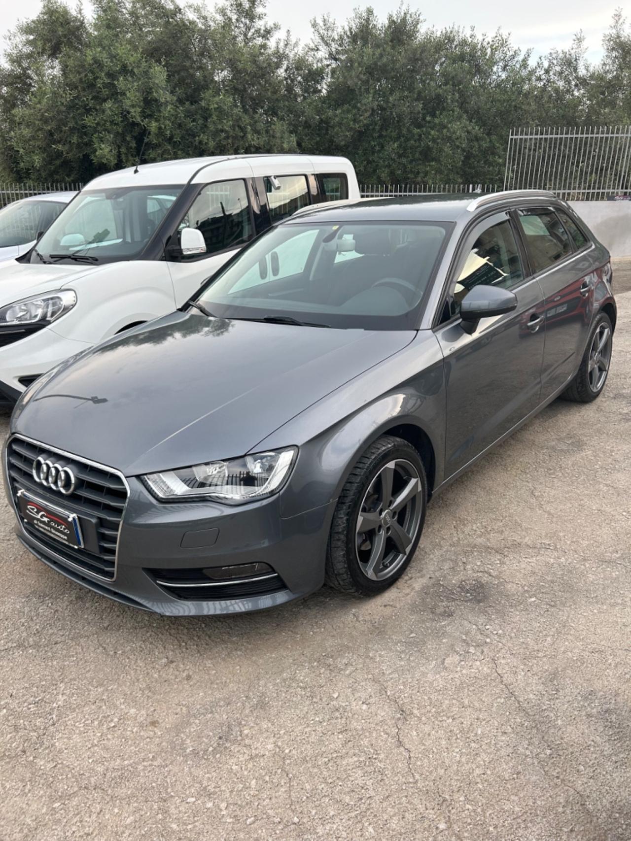 Audi A3 SPB 1.6 TDI clean diesel S tronic Business