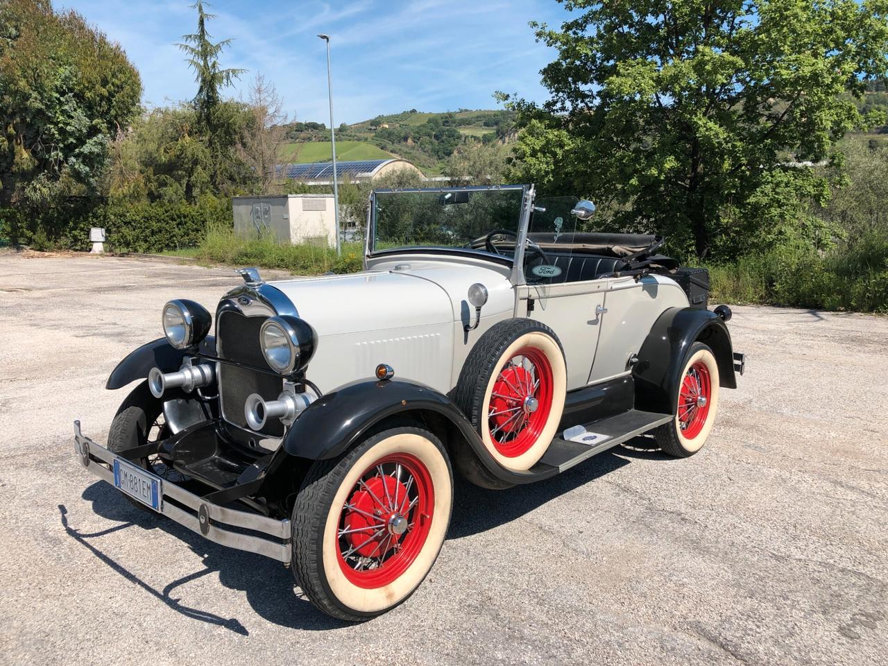 FORD MODEL A ROADSTER