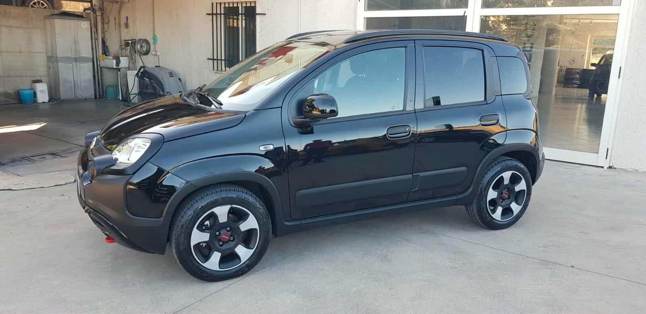 Fiat New Panda Cross 1.0 Hybrid 70CV