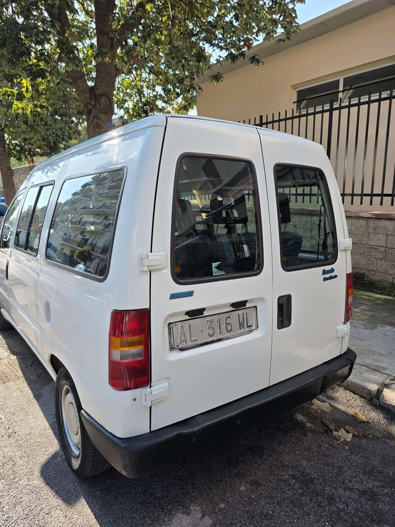 Fiat Scudo 9 posti
