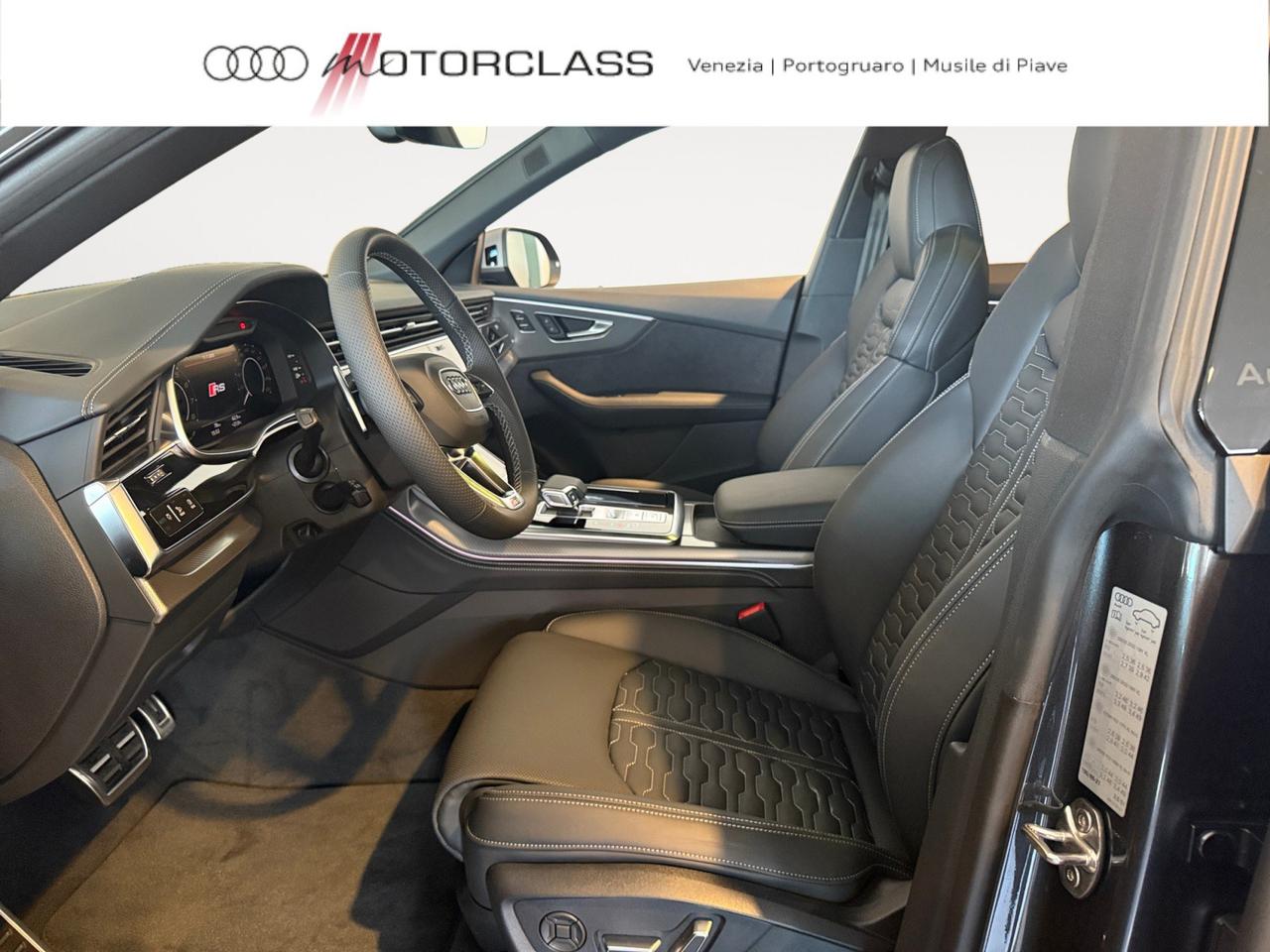 Audi RSQ8 rs 4.0 v8 mhev 48v 640cv performance tiptronic