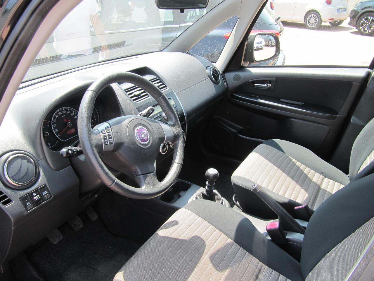 Fiat Sedici 1.9 MJT 4x2 Dynamic