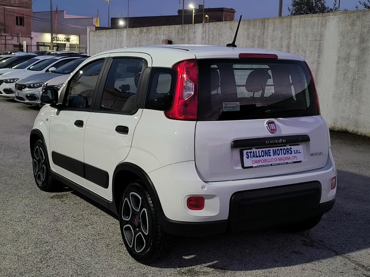 Fiat Panda 1.0 GSE 71 CV S&S Hybrid Street Van 2021