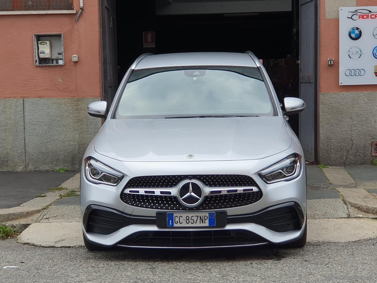 MERCEDES-BENZ GLA 220 d Automatic 4Matic Premium AMG