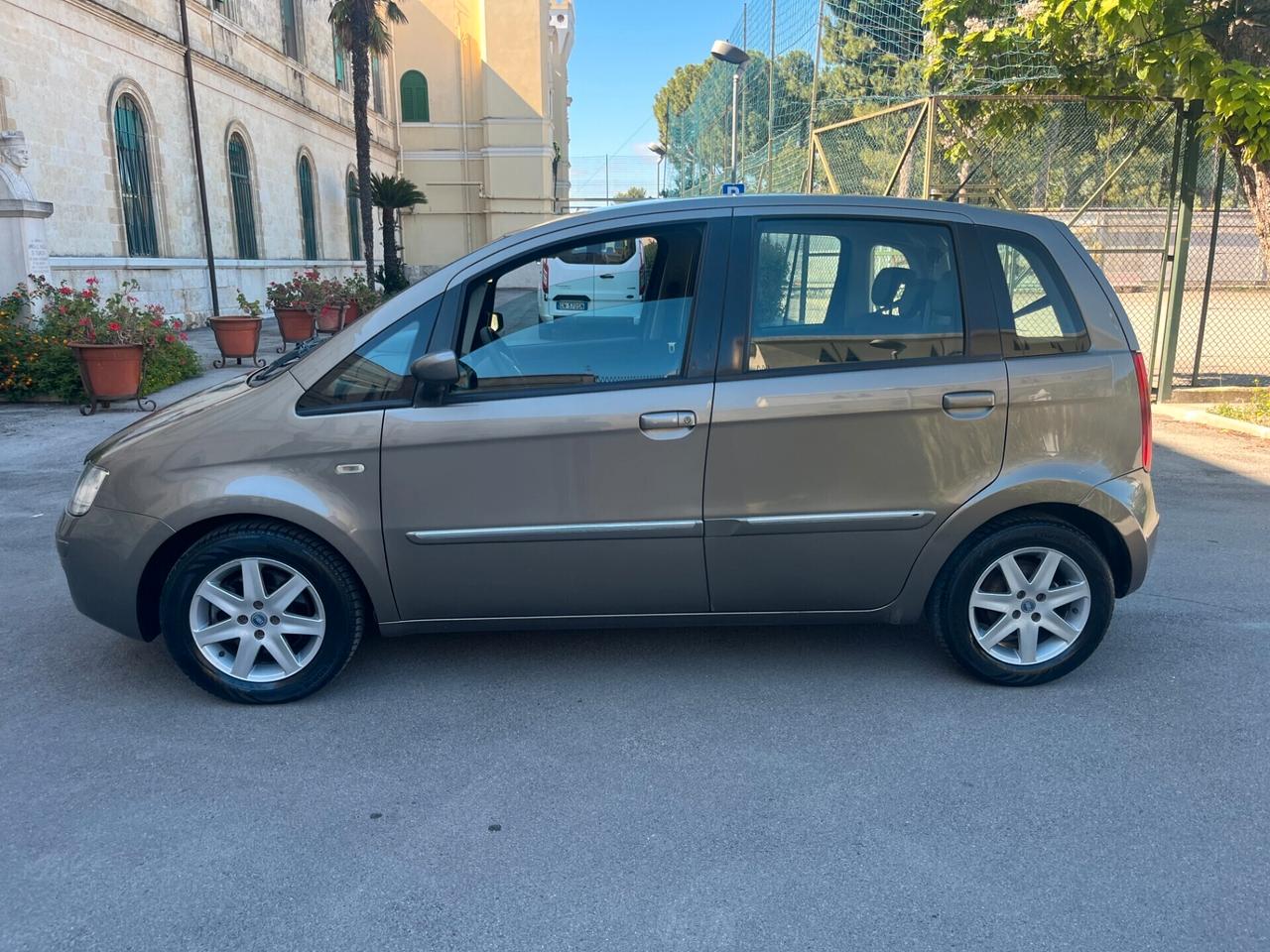 Fiat Idea 1.3 Multijet 16V 90 CV Emotion