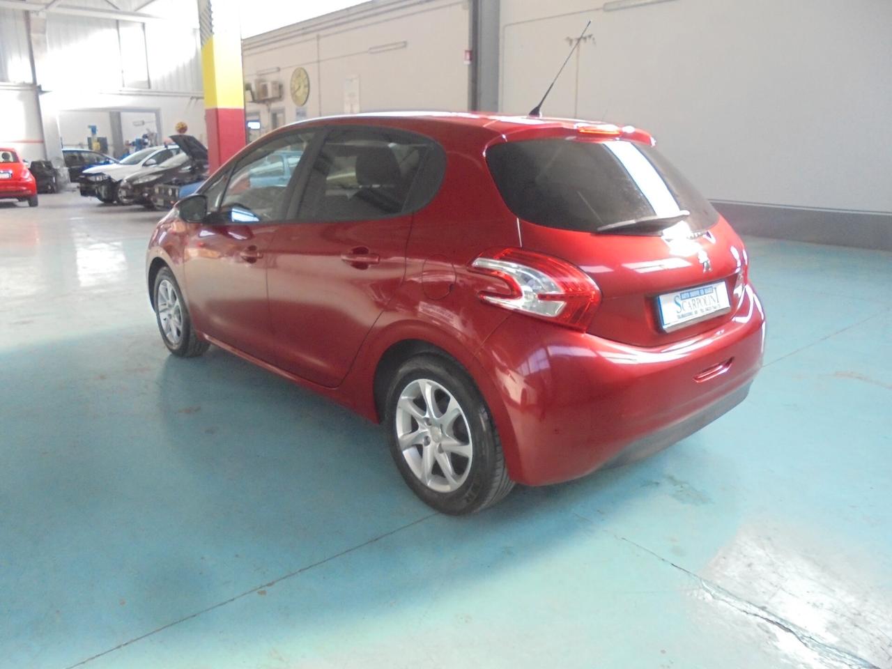 Peugeot 208 1.2 VTi 82 CV 5 porte Active GPL MOTORE NUOVO