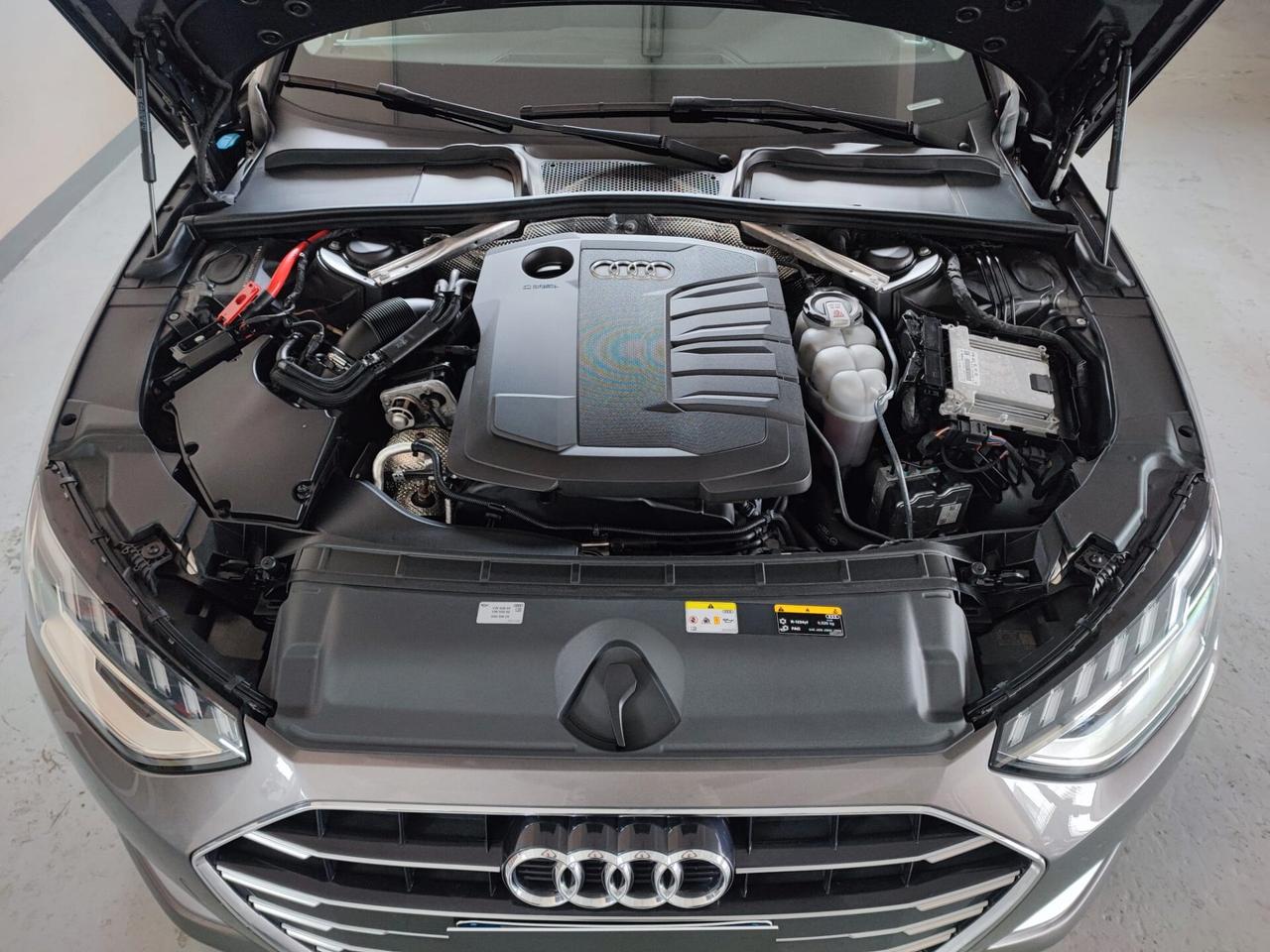 Audi A4 Avant 35 TDI/163 CV S tronic Business Sport