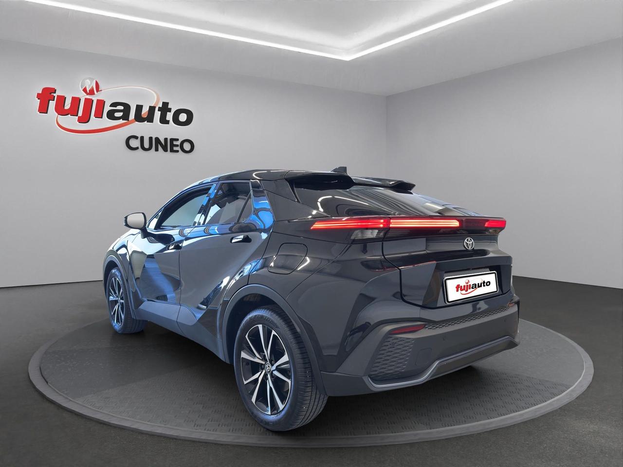 Toyota C-HR 2.0 phev Trend eco fwd e-cvt