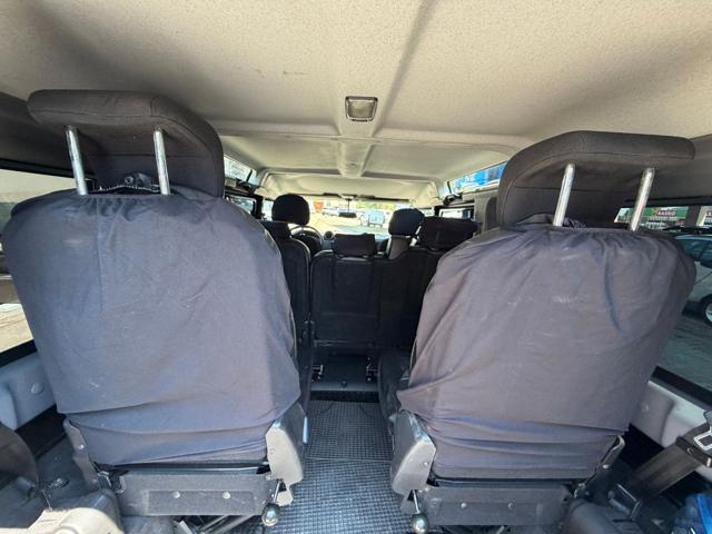 LAND ROVER Defender 110 2.2 TD4 Station Wagon N1 7 POSTI